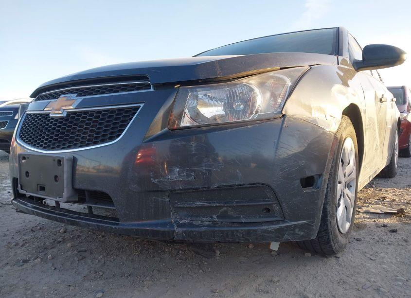 Photo 12 of 2013 Chevrolet Cruze LS AUTO (VIN 1G1PA5SH5D7195014)