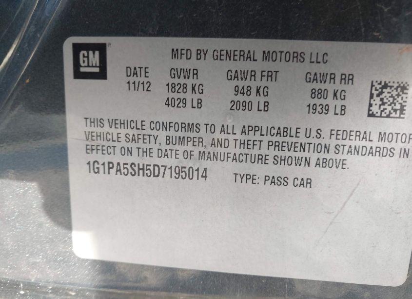 Photo 9 of 2013 Chevrolet Cruze LS AUTO (VIN 1G1PA5SH5D7195014)