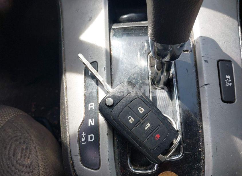 Photo 11 of 2013 Chevrolet Cruze LS AUTO (VIN 1G1PA5SH5D7196552)