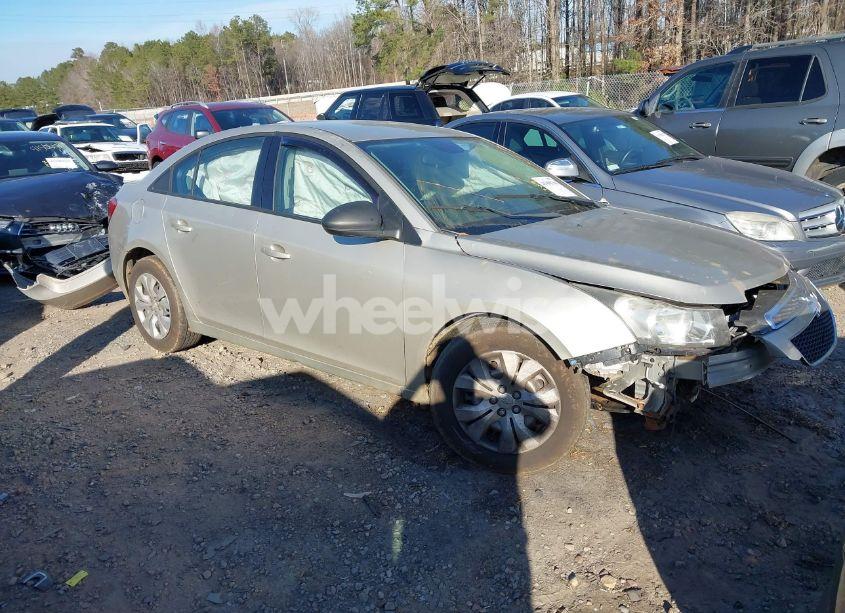2013 Chevrolet Cruze LS AUTO (VIN 1G1PA5SH5D7254823) main photo