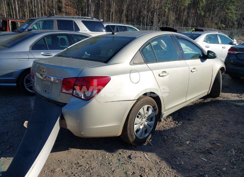 Photo 4 of 2013 Chevrolet Cruze LS AUTO (VIN 1G1PA5SH5D7254823)
