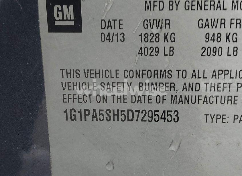 Photo 9 of 2013 Chevrolet Cruze LS AUTO (VIN 1G1PA5SH5D7295453)