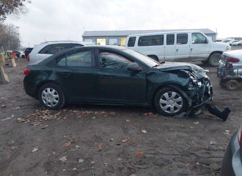 Photo 12 of 2014 Chevrolet Cruze LS AUTO (VIN 1G1PA5SH5E7189182)
