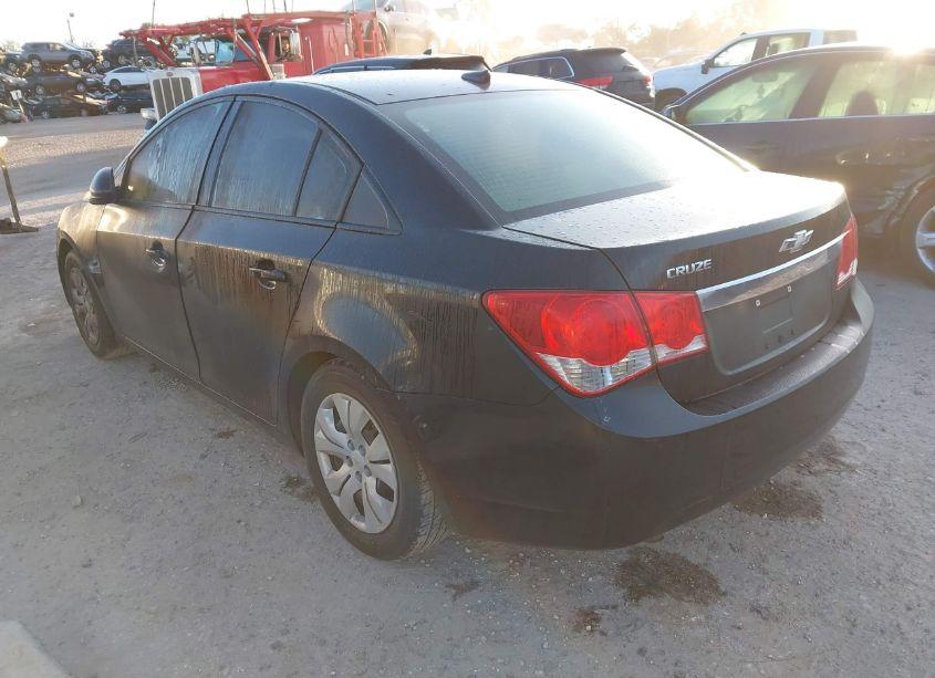 Photo 3 of 2014 Chevrolet Cruze LS AUTO (VIN 1G1PA5SH5E7208779)