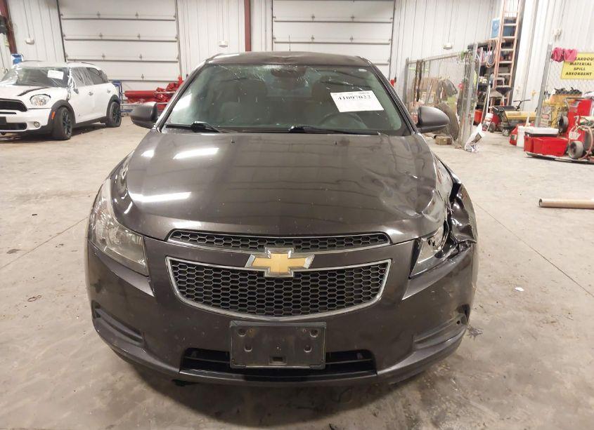 Photo 12 of 2014 Chevrolet Cruze LS AUTO (VIN 1G1PA5SH5E7272319)