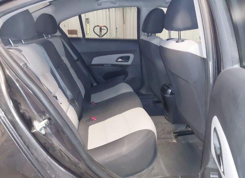 Photo 8 of 2014 Chevrolet Cruze LS AUTO (VIN 1G1PA5SH5E7272319)