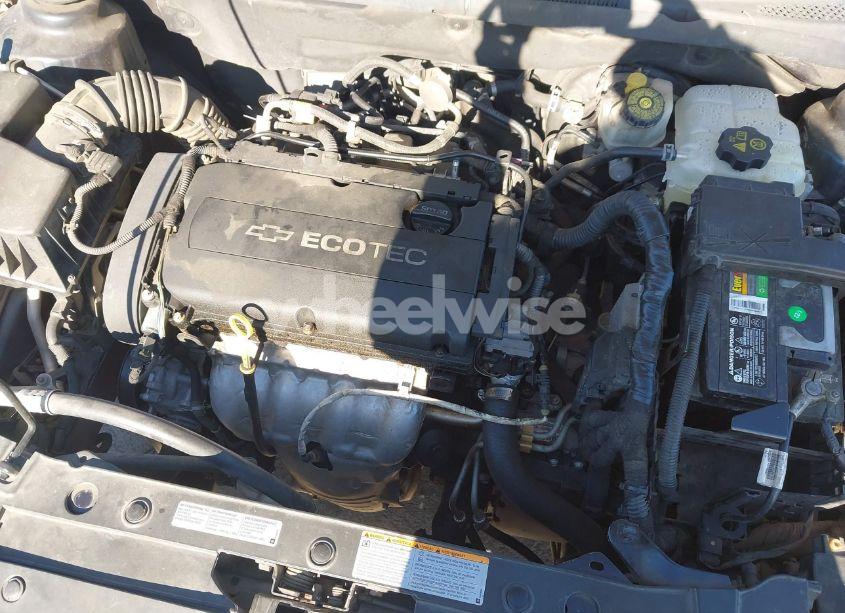 Photo 10 of 2014 Chevrolet Cruze LS AUTO (VIN 1G1PA5SH5E7455378)