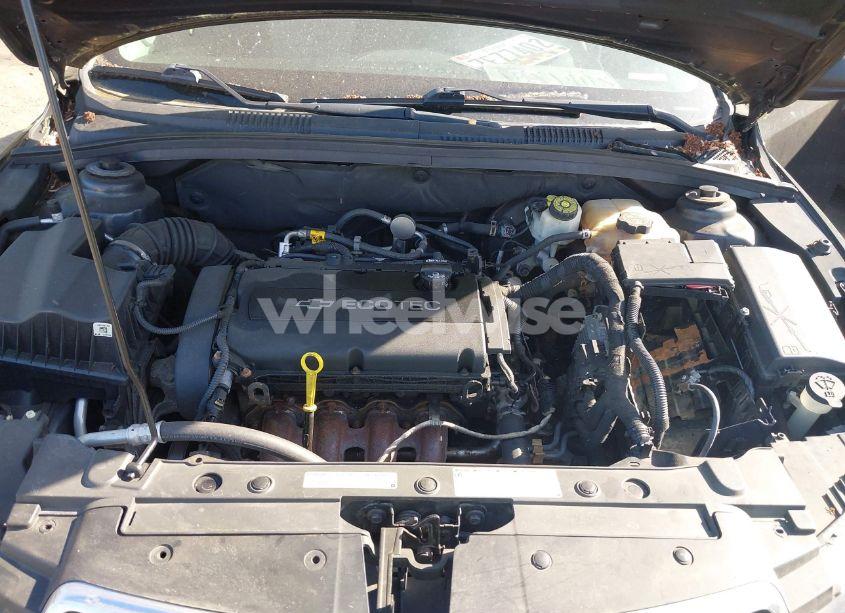 Photo 10 of 2015 Chevrolet Cruze LS AUTO (VIN 1G1PA5SH5F7283144)