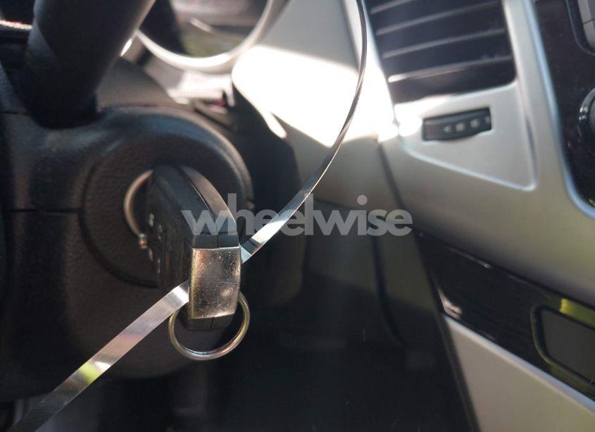 Photo 11 of 2015 Chevrolet Cruze LS AUTO (VIN 1G1PA5SH5F7283144)