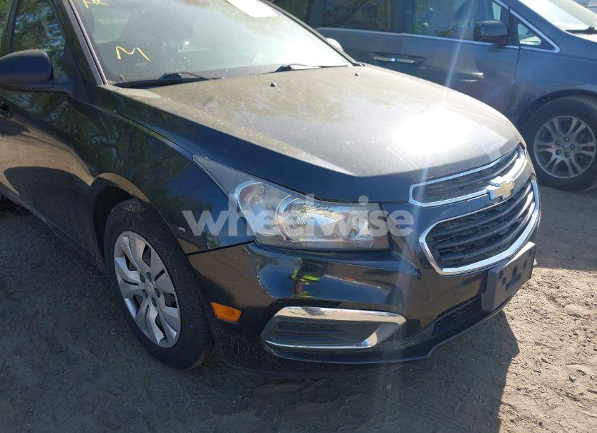 Photo 6 of 2015 Chevrolet Cruze LS AUTO (VIN 1G1PA5SH5F7283144)