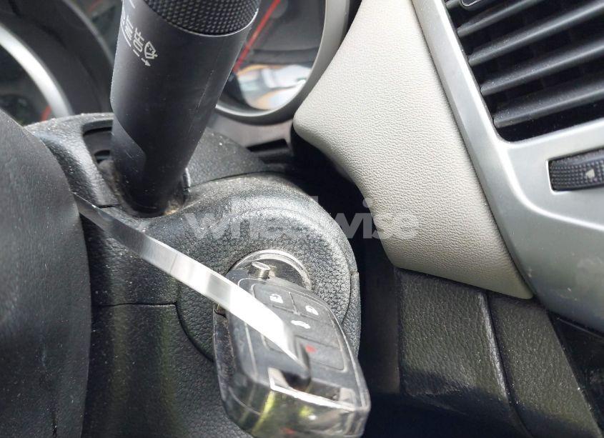 Photo 11 of 2013 Chevrolet Cruze LS AUTO (VIN 1G1PA5SH6D7127224)