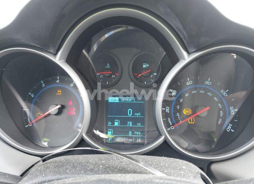 Photo 7 of 2013 Chevrolet Cruze LS AUTO (VIN 1G1PA5SH6D7127224)