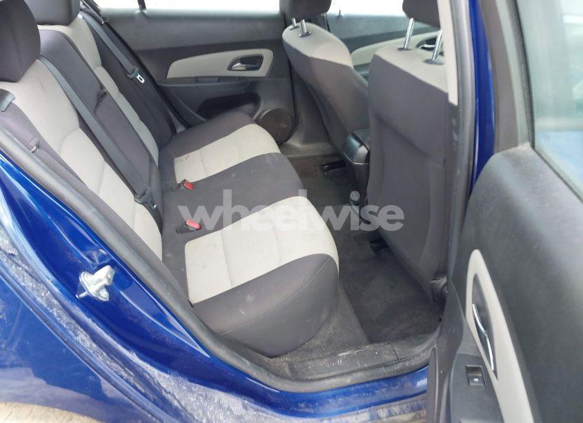 Photo 8 of 2013 Chevrolet Cruze LS AUTO (VIN 1G1PA5SH6D7127224)