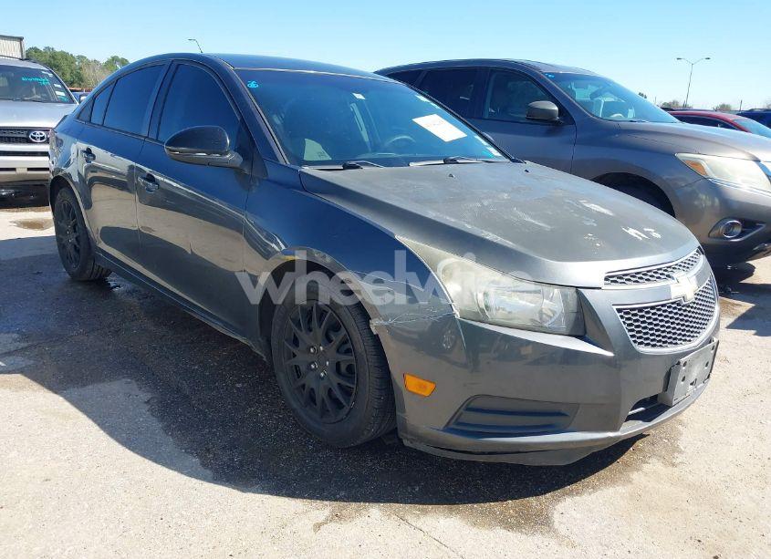 2013 Chevrolet Cruze LS AUTO (VIN 1G1PA5SH6D7190808) main photo