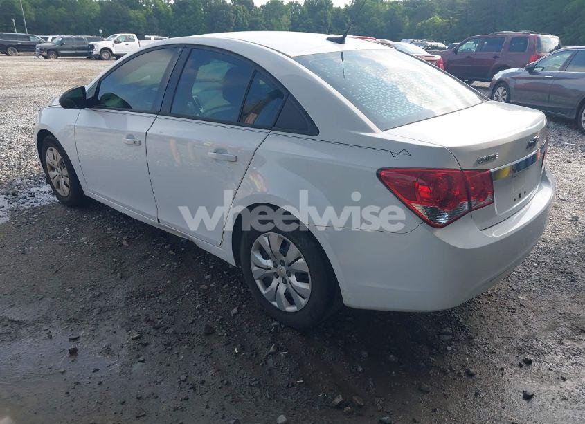 Photo 3 of 2013 Chevrolet Cruze LS AUTO (VIN 1G1PA5SH6D7196236)