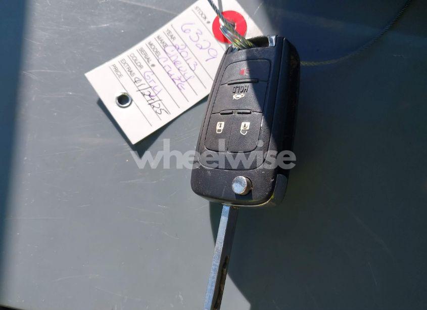 Photo 11 of 2013 Chevrolet Cruze LS AUTO (VIN 1G1PA5SH6D7236329)