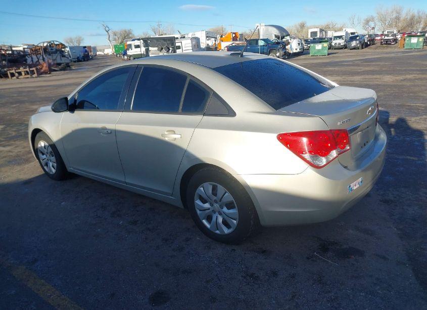 Photo 3 of 2013 Chevrolet Cruze LS AUTO (VIN 1G1PA5SH6D7239991)