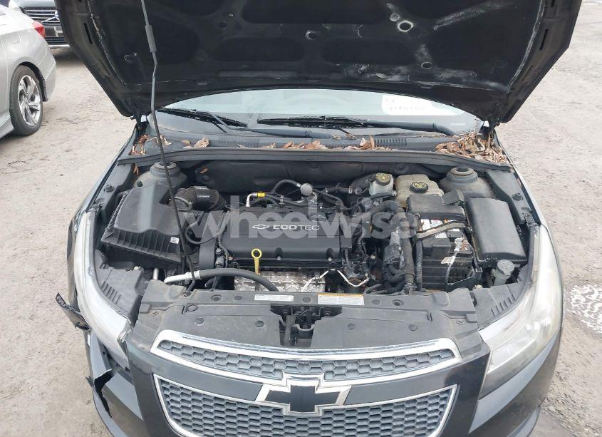 Photo 10 of 2013 Chevrolet Cruze LS AUTO (VIN 1G1PA5SH6D7262977)