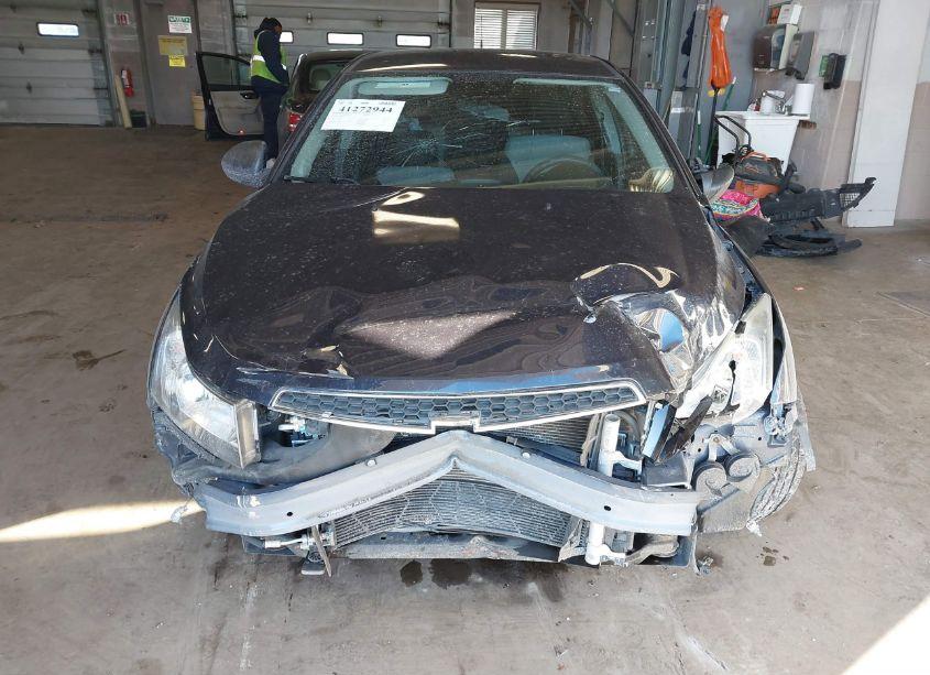 Photo 13 of 2014 Chevrolet Cruze LS AUTO (VIN 1G1PA5SH6E7112319)