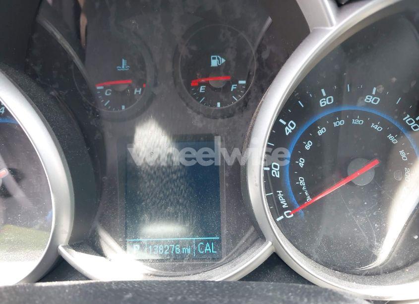 Photo 7 of 2014 Chevrolet Cruze LS AUTO (VIN 1G1PA5SH6E7209861)