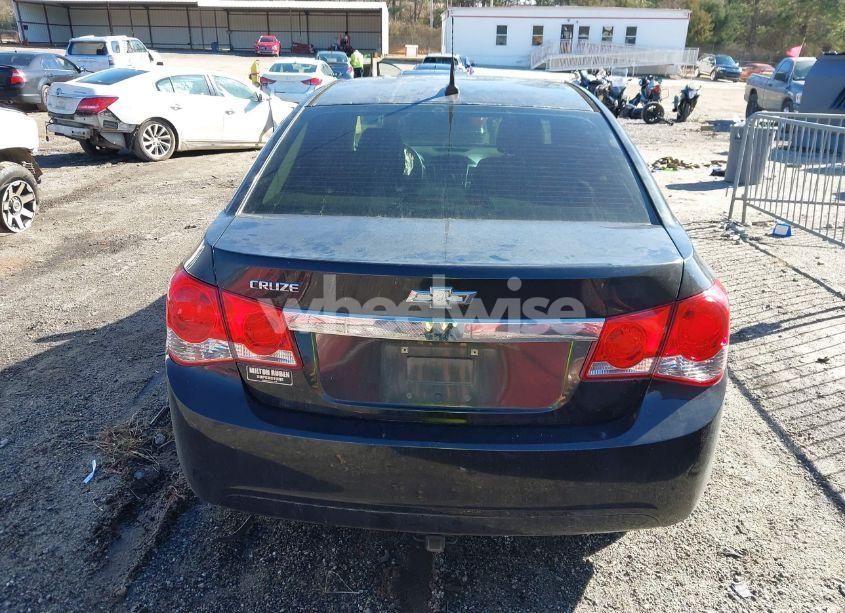 Photo 16 of 2014 Chevrolet Cruze LS AUTO (VIN 1G1PA5SH6E7222139)