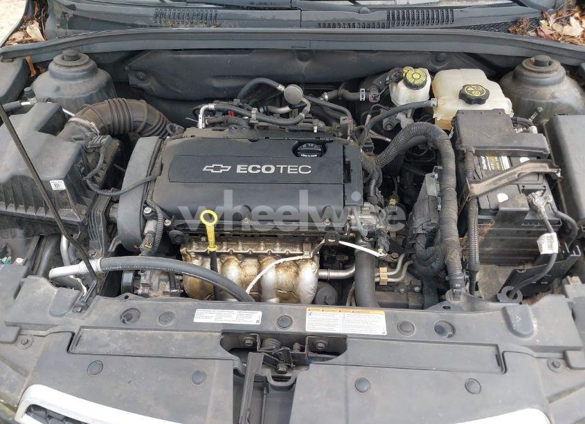 Photo 10 of 2014 Chevrolet Cruze LS AUTO (VIN 1G1PA5SH6E7249650)