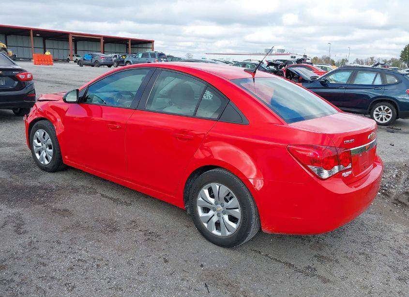 Photo 3 of 2014 Chevrolet Cruze LS AUTO (VIN 1G1PA5SH6E7271972)
