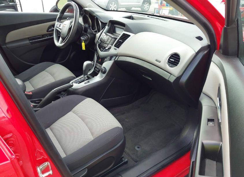 Photo 5 of 2014 Chevrolet Cruze LS AUTO (VIN 1G1PA5SH6E7271972)