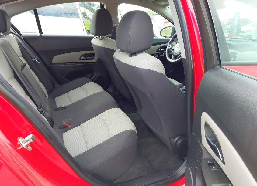 Photo 8 of 2014 Chevrolet Cruze LS AUTO (VIN 1G1PA5SH6E7271972)