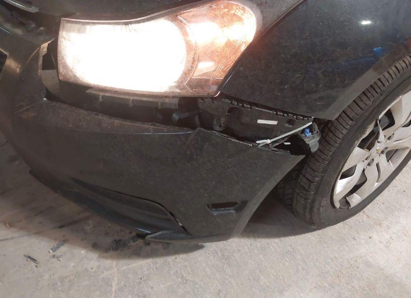 Photo 6 of 2014 Chevrolet Cruze LS AUTO (VIN 1G1PA5SH6E7345357)