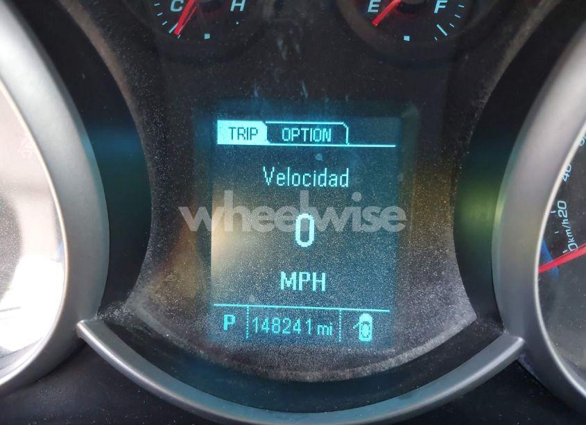 Photo 15 of 2014 Chevrolet Cruze LS AUTO (VIN 1G1PA5SH6E7422695)