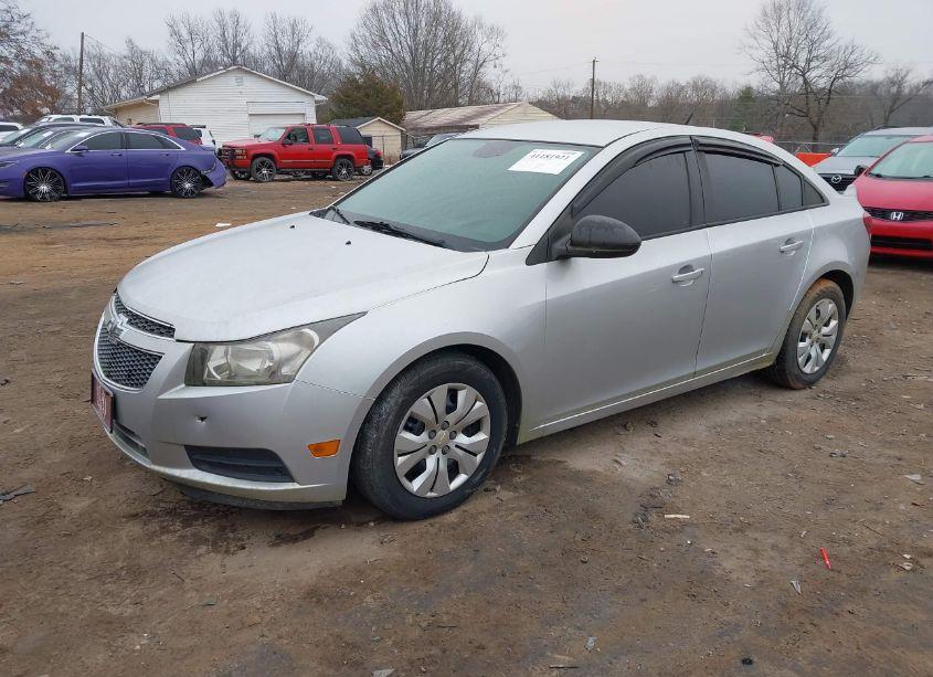 Photo 2 of 2014 Chevrolet Cruze LS AUTO (VIN 1G1PA5SH6E7470505)