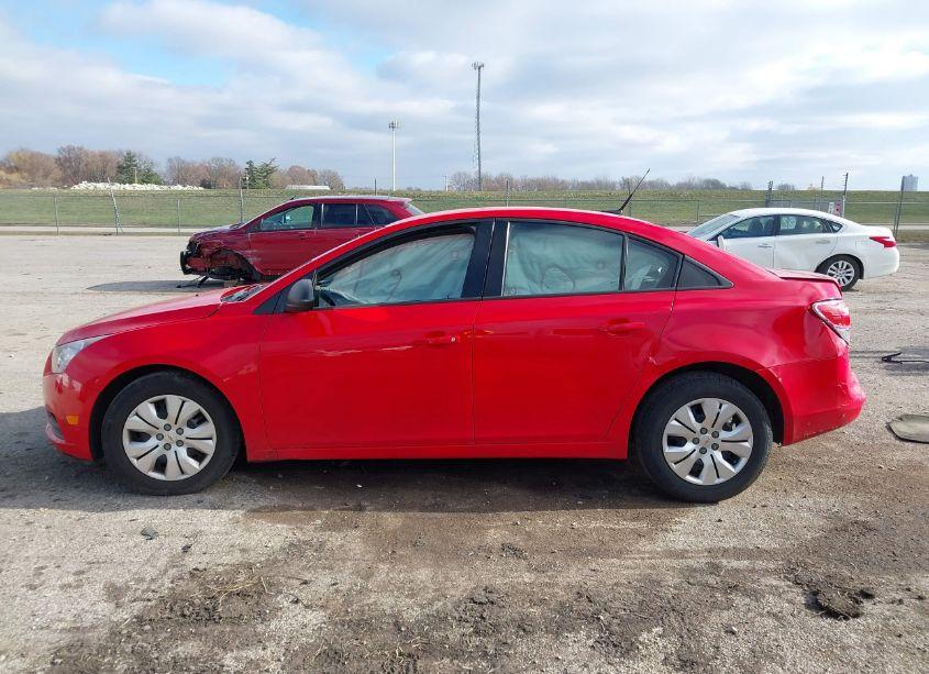 Photo 15 of 2014 Chevrolet Cruze LS AUTO (VIN 1G1PA5SH6E7476823)