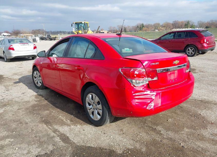 Photo 3 of 2014 Chevrolet Cruze LS AUTO (VIN 1G1PA5SH6E7476823)