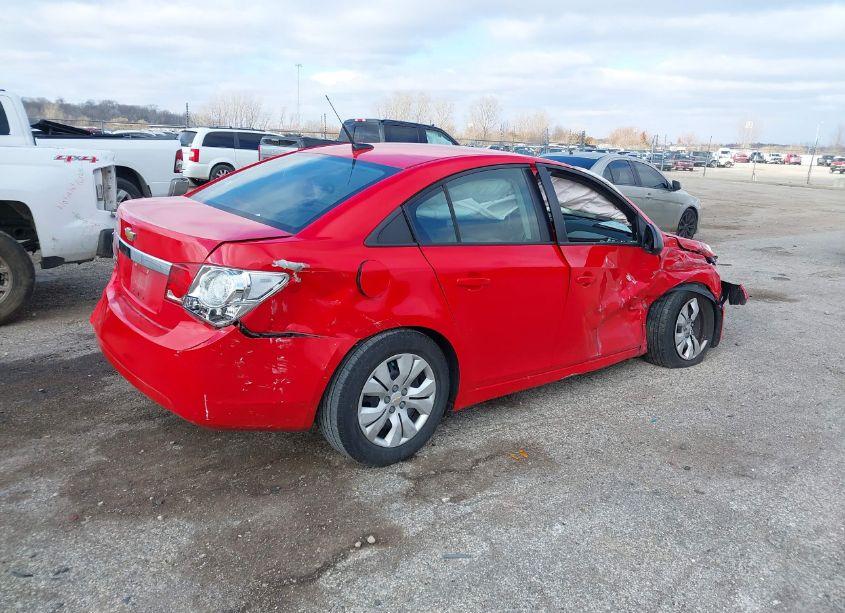 Photo 4 of 2014 Chevrolet Cruze LS AUTO (VIN 1G1PA5SH6E7476823)