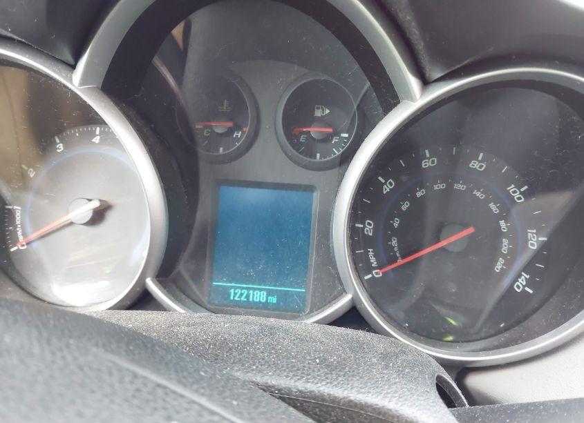 Photo 7 of 2014 Chevrolet Cruze LS AUTO (VIN 1G1PA5SH6E7476823)