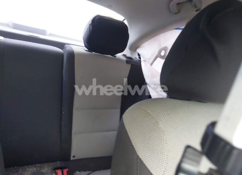 Photo 8 of 2015 Chevrolet Cruze LS AUTO (VIN 1G1PA5SH6F7104027)