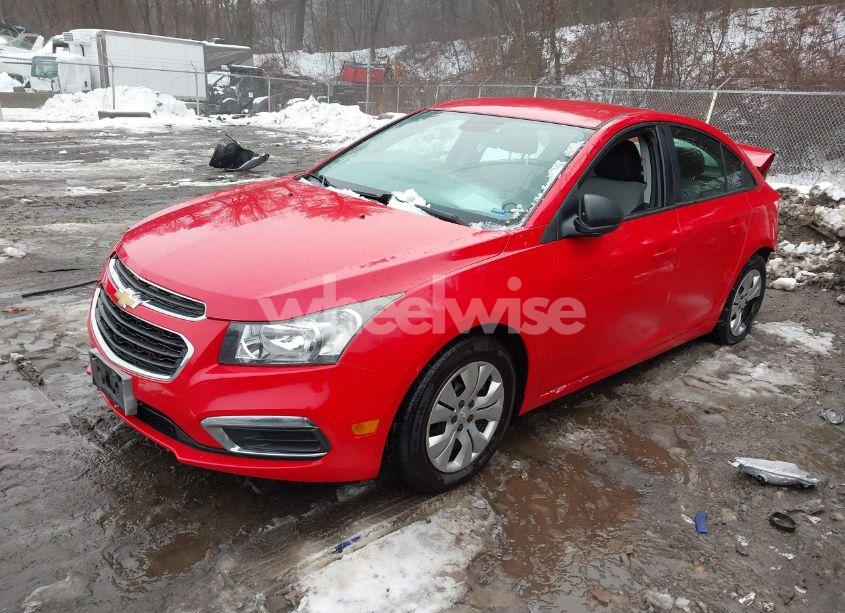 Photo 2 of 2015 Chevrolet Cruze LS AUTO (VIN 1G1PA5SH6F7115285)