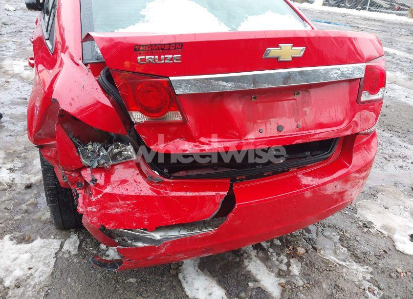 Photo 6 of 2015 Chevrolet Cruze LS AUTO (VIN 1G1PA5SH6F7115285)