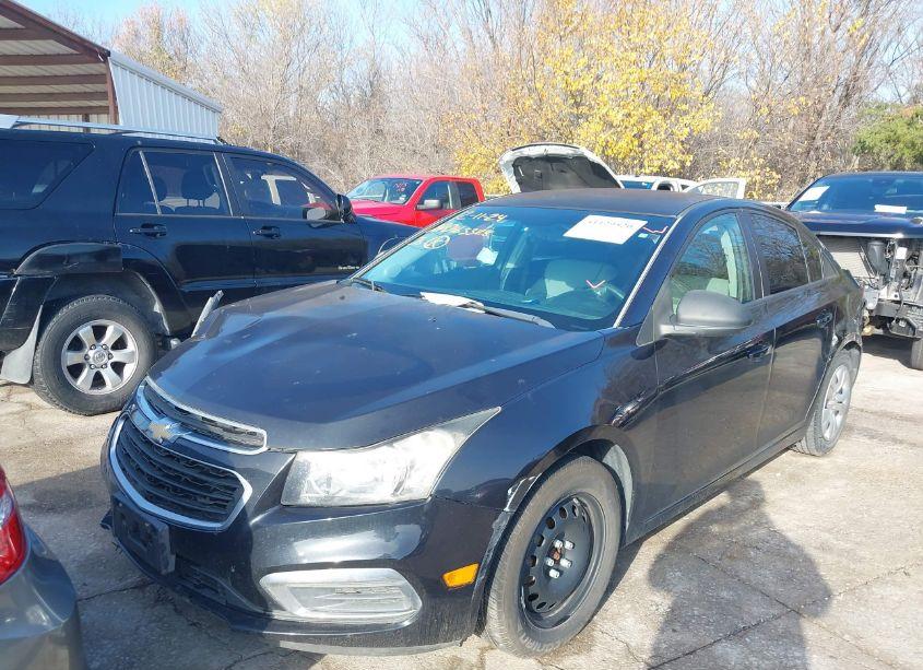 Photo 2 of 2015 Chevrolet Cruze LS AUTO (VIN 1G1PA5SH6F7202877)