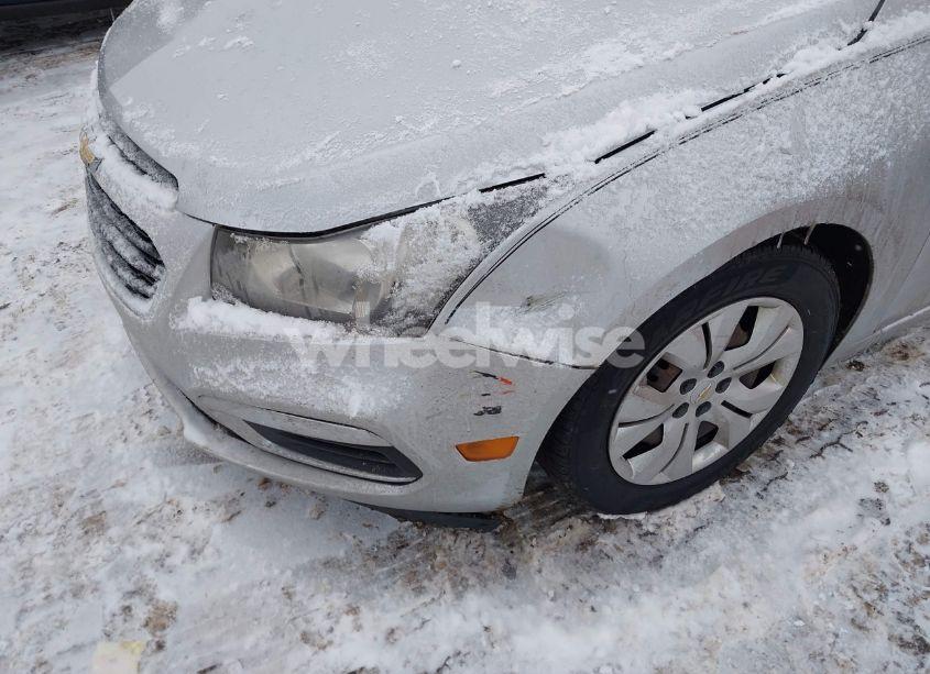Photo 6 of 2015 Chevrolet Cruze LS AUTO (VIN 1G1PA5SH6F7240786)