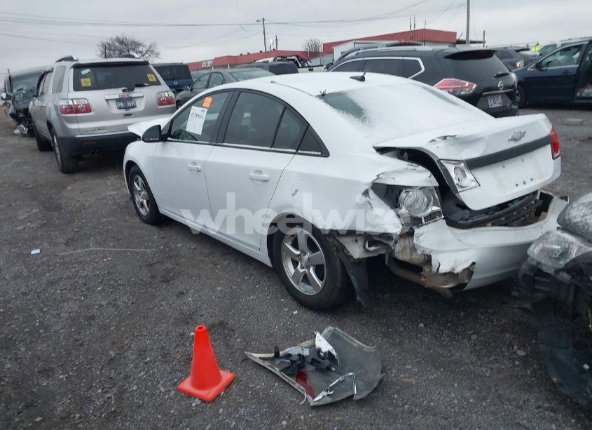 Photo 3 of 2013 Chevrolet Cruze LS AUTO (VIN 1G1PA5SH7D7189764)