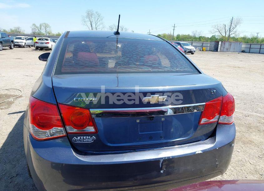 Photo 16 of 2014 Chevrolet Cruze LS AUTO (VIN 1G1PA5SH7E7139450)