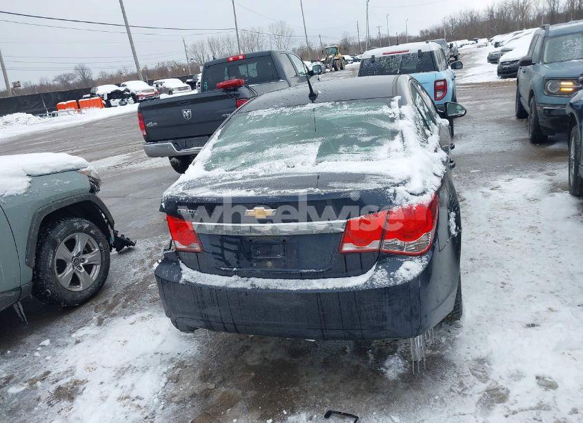 Photo 15 of 2014 Chevrolet Cruze LS AUTO (VIN 1G1PA5SH7E7142039)