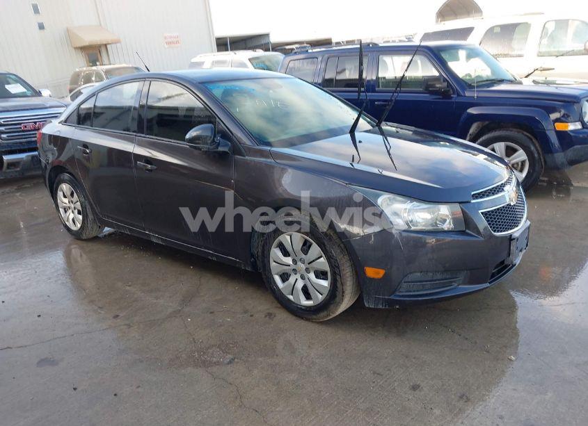 2014 Chevrolet Cruze LS AUTO (VIN 1G1PA5SH7E7208234) main photo