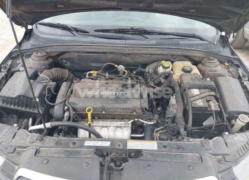 Photo 10 of 2014 Chevrolet Cruze LS AUTO (VIN 1G1PA5SH7E7208234)