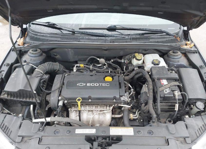 Photo 10 of 2014 Chevrolet Cruze LS AUTO (VIN 1G1PA5SH7E7319107)