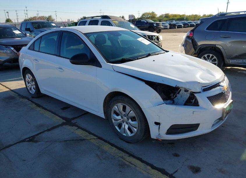 2014 Chevrolet Cruze LS AUTO (VIN 1G1PA5SH7E7335856) main photo