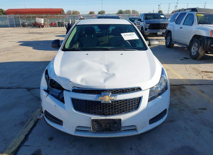 Photo 13 of 2014 Chevrolet Cruze LS AUTO (VIN 1G1PA5SH7E7335856)