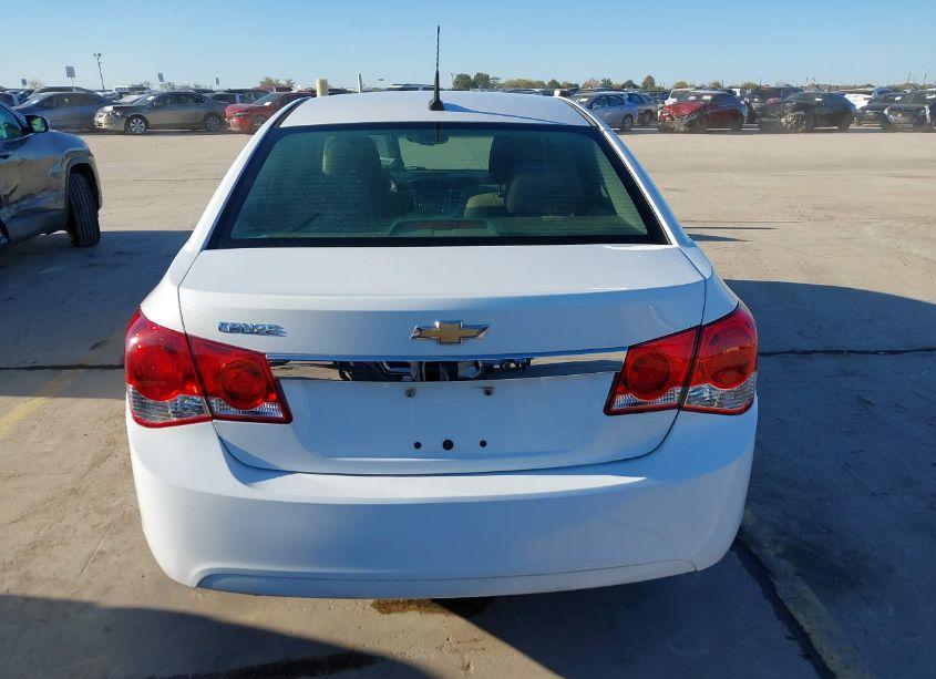 Photo 17 of 2014 Chevrolet Cruze LS AUTO (VIN 1G1PA5SH7E7335856)